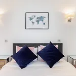 The Heart Of Soho - 2Br - Cityapartmentstay